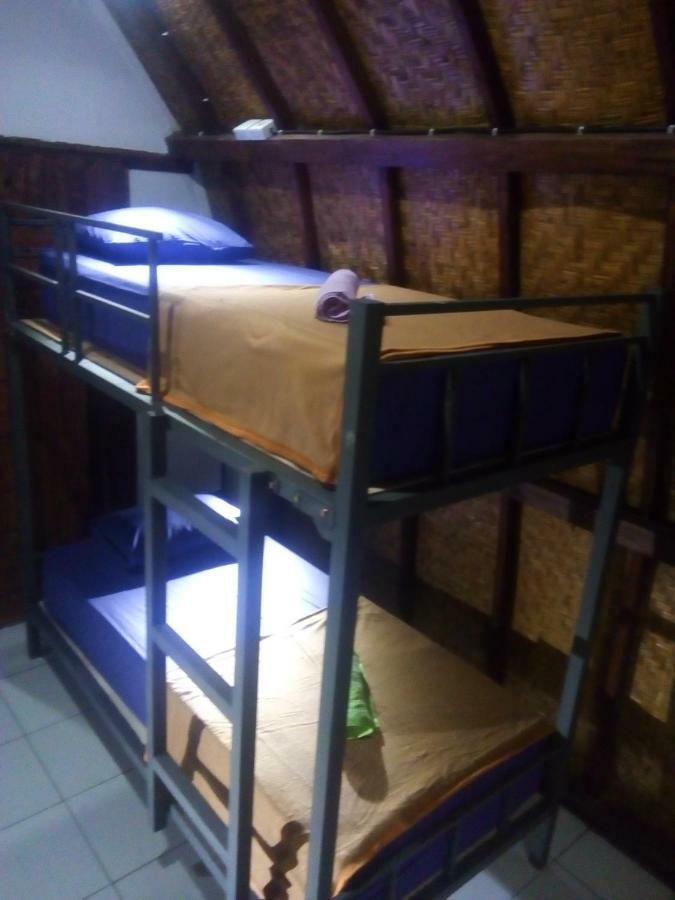Bale Hostel Kuta  Exterior photo