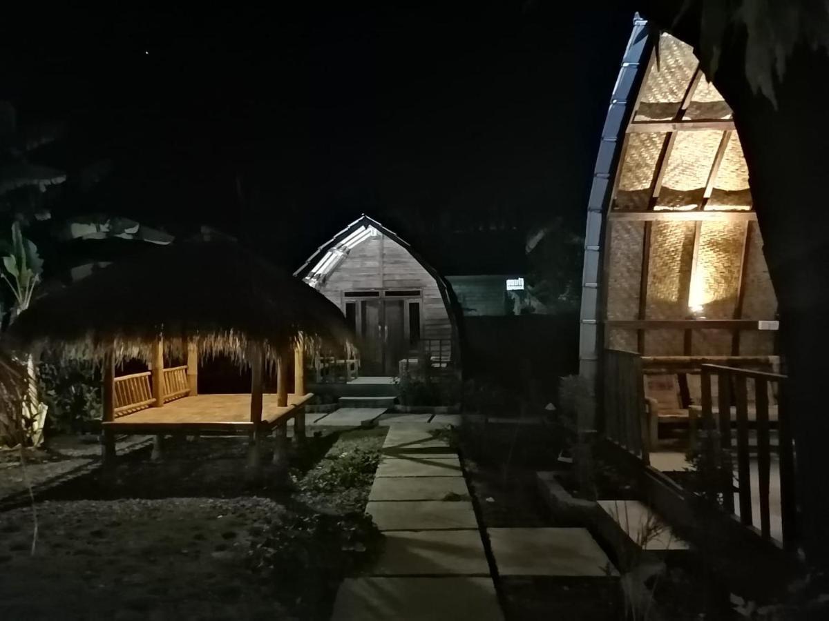 Bale Hostel Kuta  Exterior photo